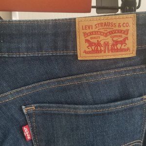 Levi's 712 slim jeans dark wash jeans Sz 30